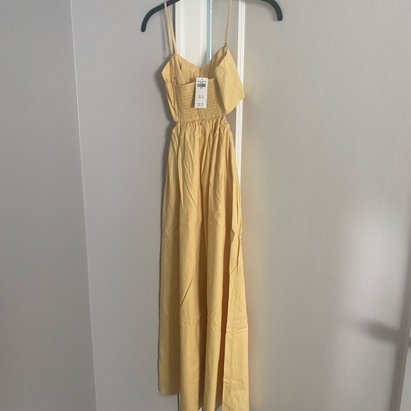 A&F Yellow Bubble Top Midi Cut Out Poplin Dress - Picture 8 of 9